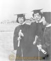 昭和28年3月　熊本女子大、初の卒業生　※写真集・熊本１００年より