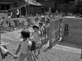 坪井川の「のぞみ橋」完成＝熊本市の城東小学校前