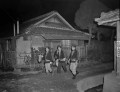町内の夜回り＝熊本市近見町