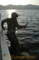 ウニを獲るために海に潜る牛深市の素潜り漁師。「最近は全然獲れなくなった」