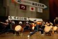 県高校総合文化祭　オープニングで共演する必由館の和太鼓部と熊本商の書道部